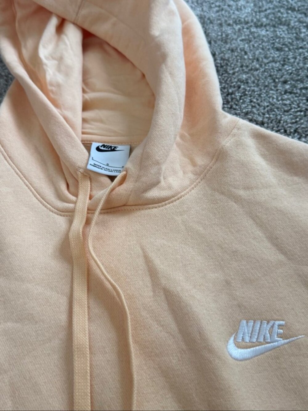 Nike Club Fleece Pullover Hoodie Large Peach Embroidered Swoosh Kangaroo Pocket - Picture 2 of 4